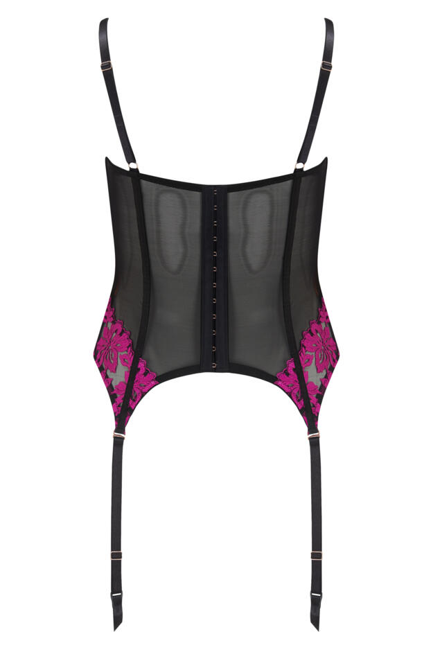 Roxie Basque