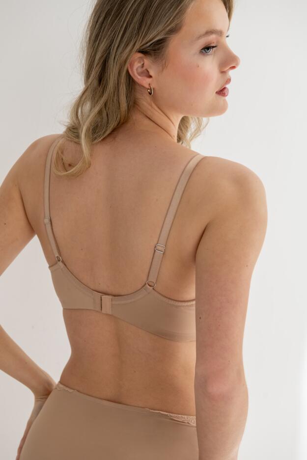 New Romance Non-Padded Underwired Full Cup Bra