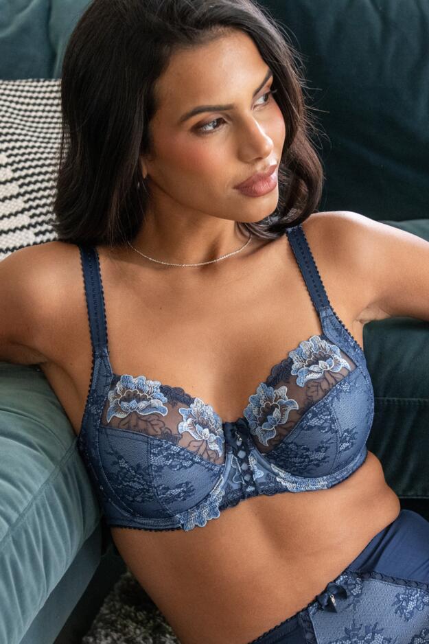Sofia Lace Embroidered Side Support Bra
